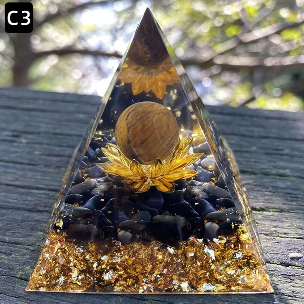 6cm Energy Pyramid Orgonite Reiki Natural Amethyst Ball Healing