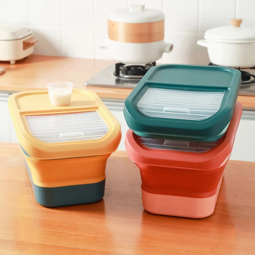 Collapsible Pet Food Storage Container