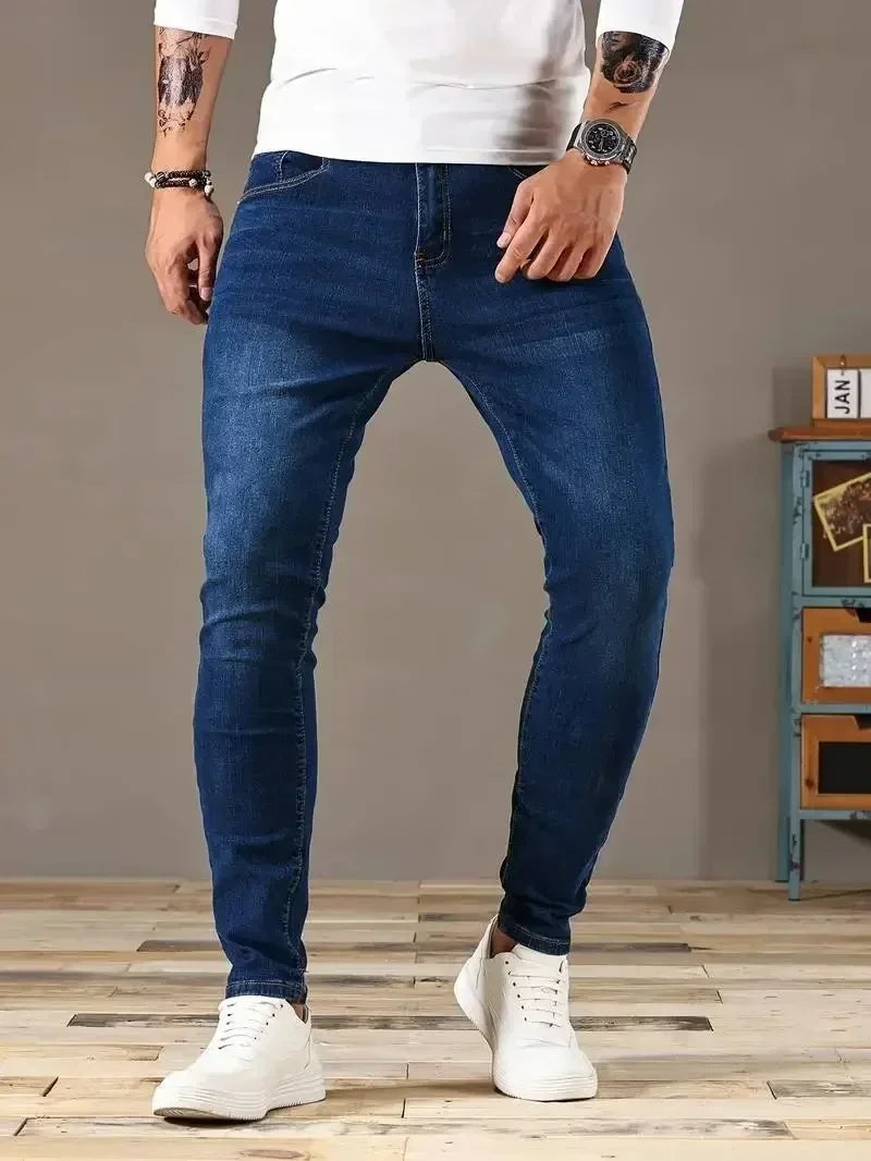 2025 Spring New Mens Slim Fit Classic Skinny Jeans Casual Street