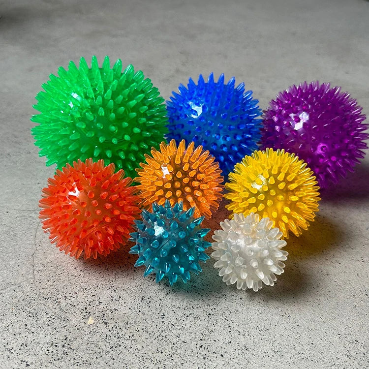 Pet Toy Ball - Sounding Tooth Cleaning Thorn Ball for Dogs & Cats - Deribla Store
