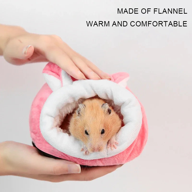 Hamster Cotton Nest - Warm Winter Sleeping Bag for Small Pets - Deribla Store