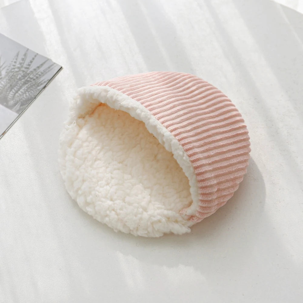 Cozy Fleece Bed Mat for Small Pets - Round Nest for Hamster, Hedgehog & Rabbit - Deribla Store