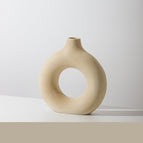 Medium / Beige